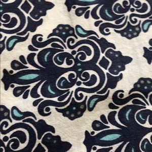 Meet your Posher, Dhara